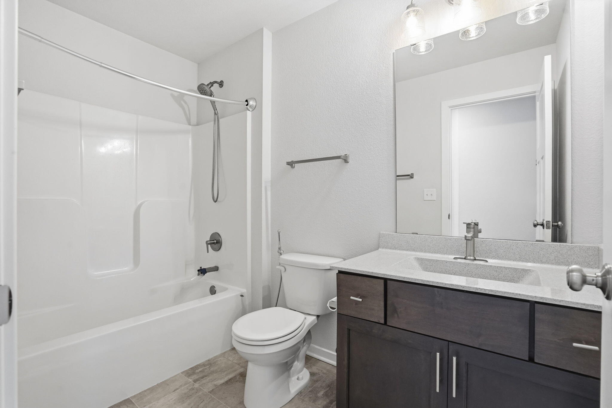 547 Wild Oak Road Hartland, WI 53029 - Photo 26 of 41 31-web-or-mls-31-547WildOakRd00074-2