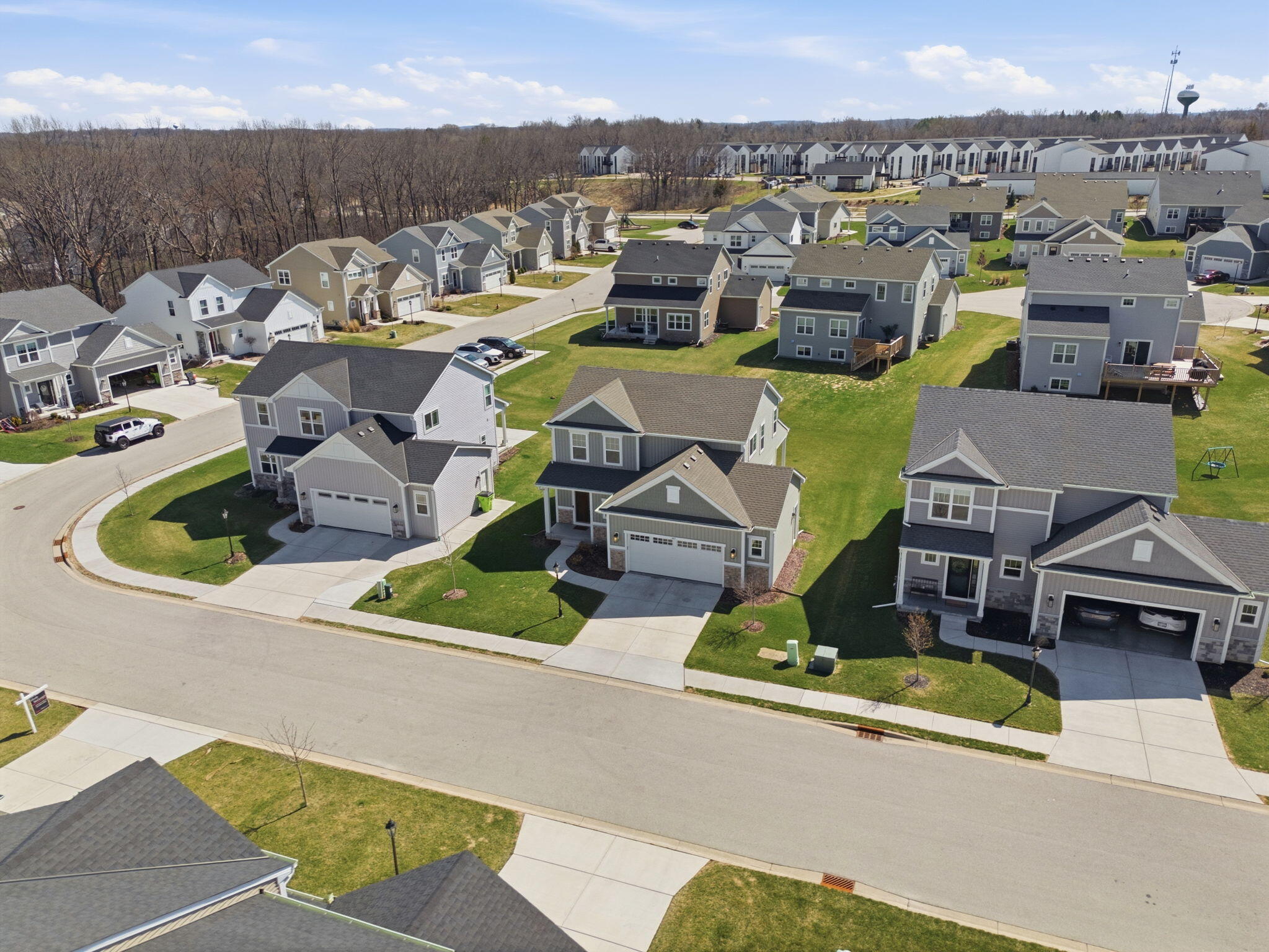 547 Wild Oak Road Hartland, WI 53029 - Photo 38 of 41 53-web-or-mls-53-547WildOakRdAerial00008