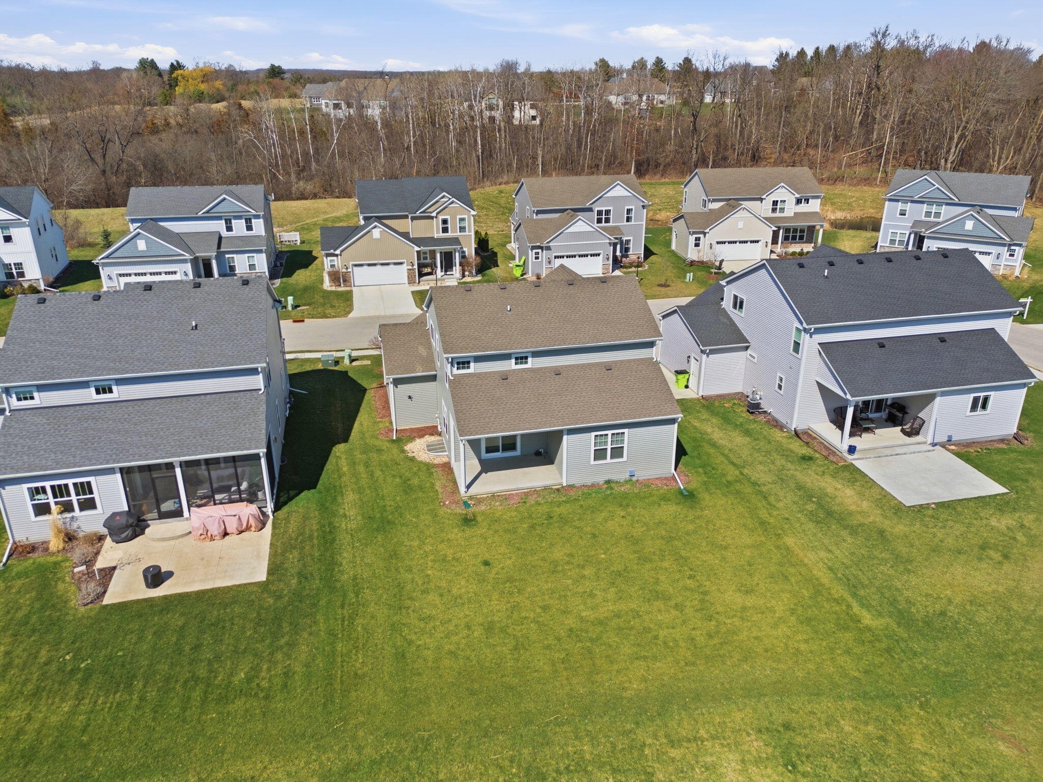 547 Wild Oak Road Hartland, WI 53029 - Photo 40 of 41 60-web-or-mls-60-547WildOakRdAerial00029