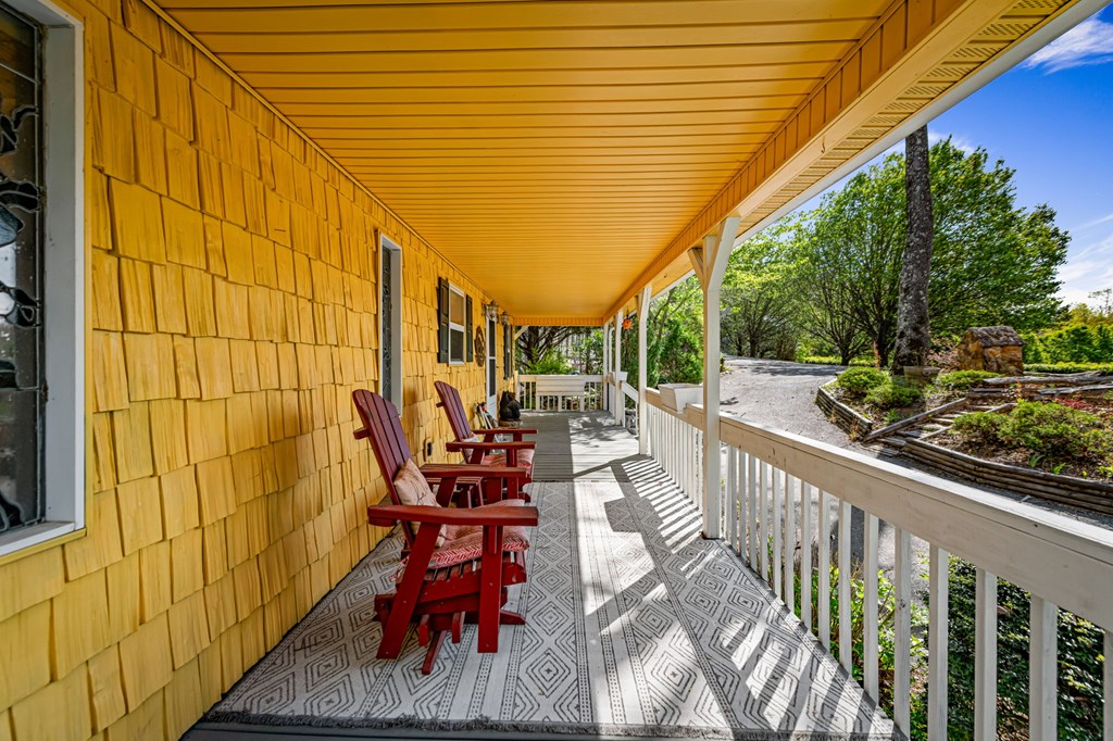 65 Oak Ridge Way Morganton, GA 30560 - Photo 16 of 31 Gallery Image 16