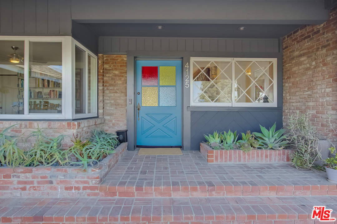 4125 Punta Alta Drive Los Angeles, CA 90008 - Photo 9 of 37