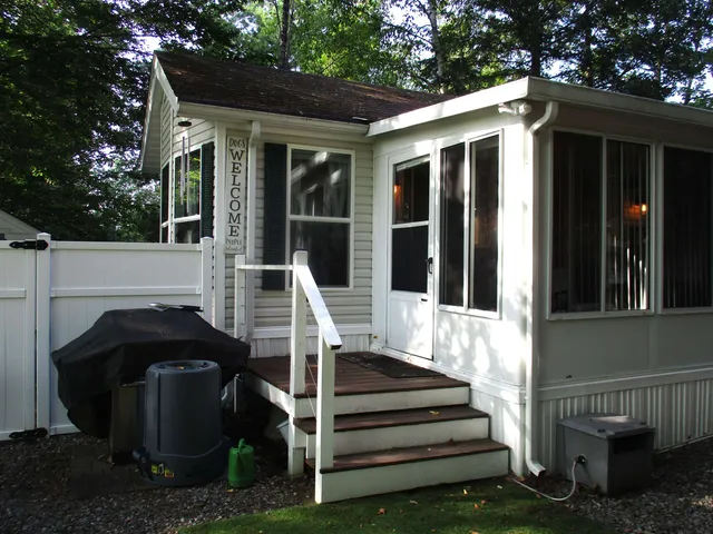 $230,000 | 206 High Country Way, Unit AKA 100, Holderness, NH 03245