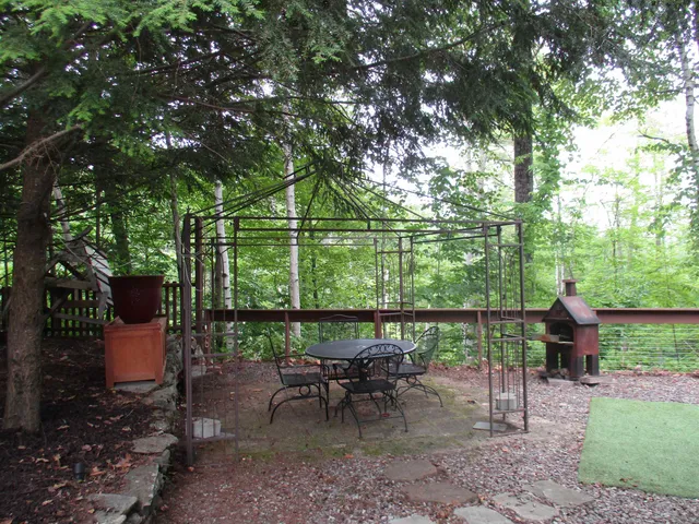 $230,000 | 206 High Country Way, Unit AKA 100, Holderness, NH 03245