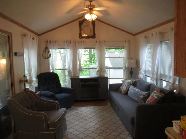 $230,000 | 206 High Country Way, Unit AKA 100, Holderness, NH 03245