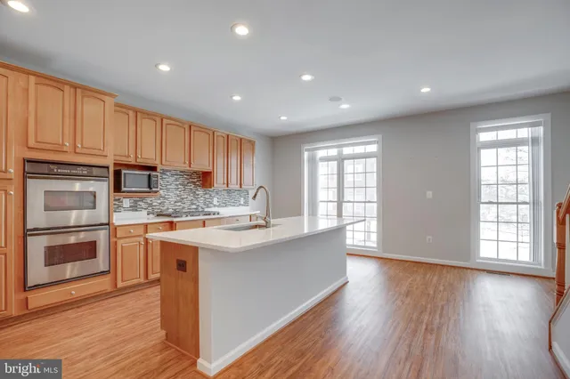 $2,950 | 5322 Cupids Dart Drive, Centreville, VA 20120