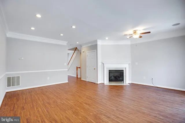 $2,950 | 5322 Cupids Dart Drive, Centreville, VA 20120