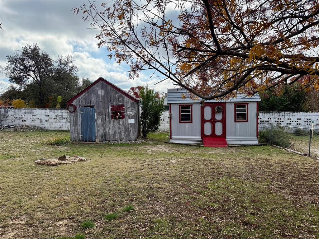 802 East Main Street Hamilton, TX 76531 - Photo 16 of 21