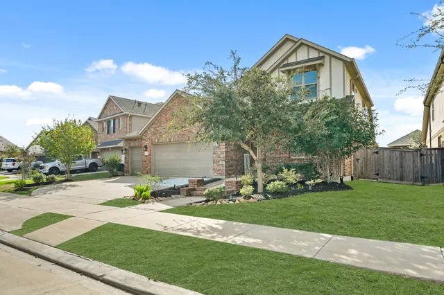 $3,195 | 15703 Monkey Rock Drive, Cypress, TX 77433