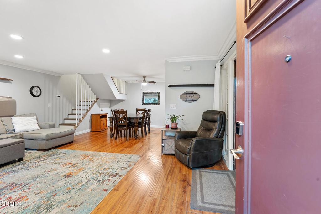 4448 Lubbock Drive, Unit C Simi Valley, CA 93063 - Photo 3 of 27