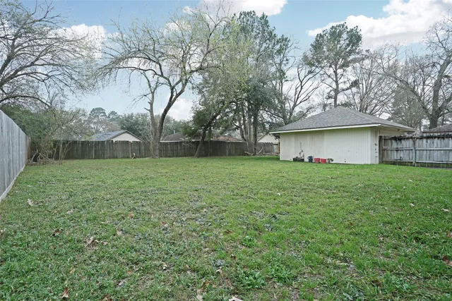 $1,725 | 2410 Chanay Lane, Houston, TX 77339