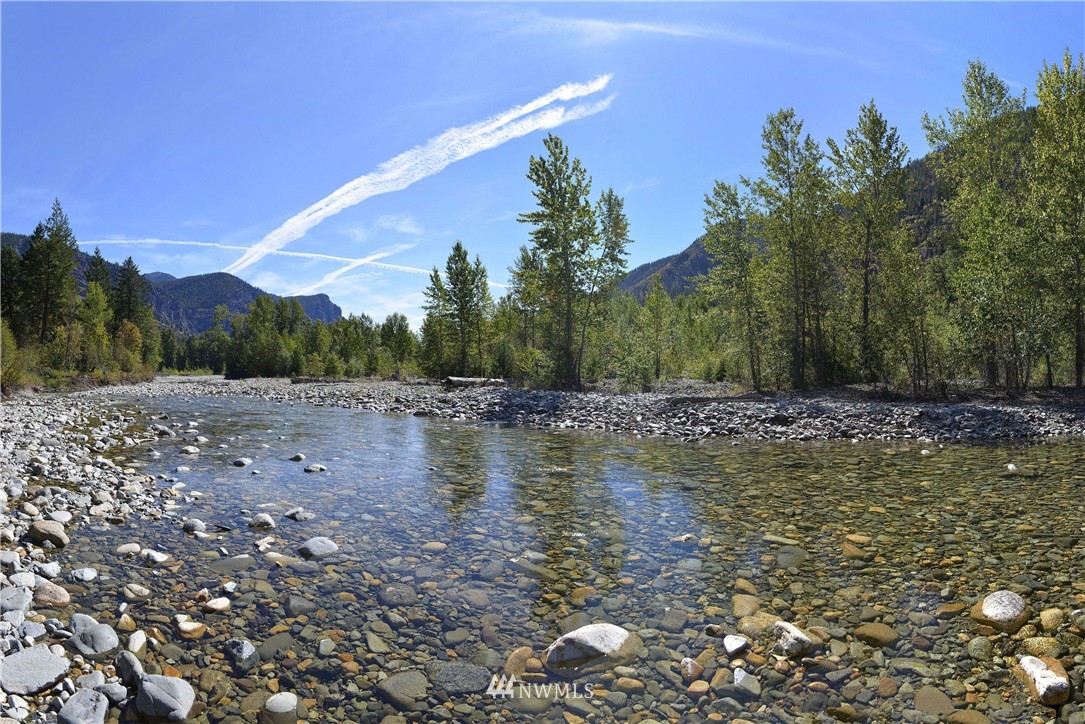 21 Rainbow Road Mazama, WA 98833 - Photo 3 of 25 Gallery Image 3