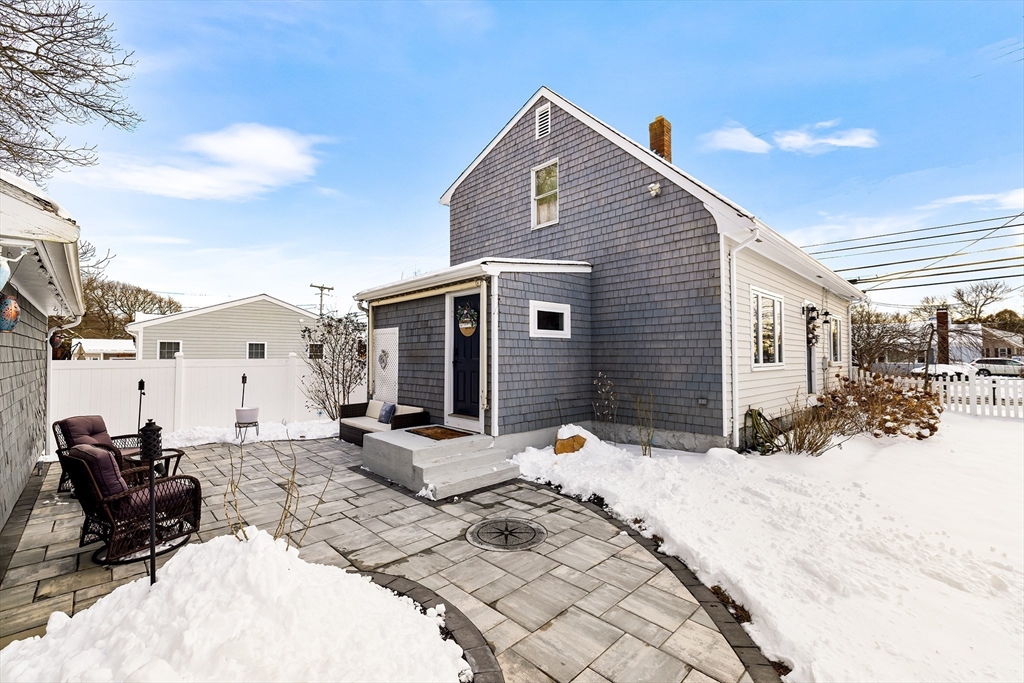 205 Sconticut Neck Road Fairhaven, MA 02719 - Photo 24 of 28 Gallery Image 24