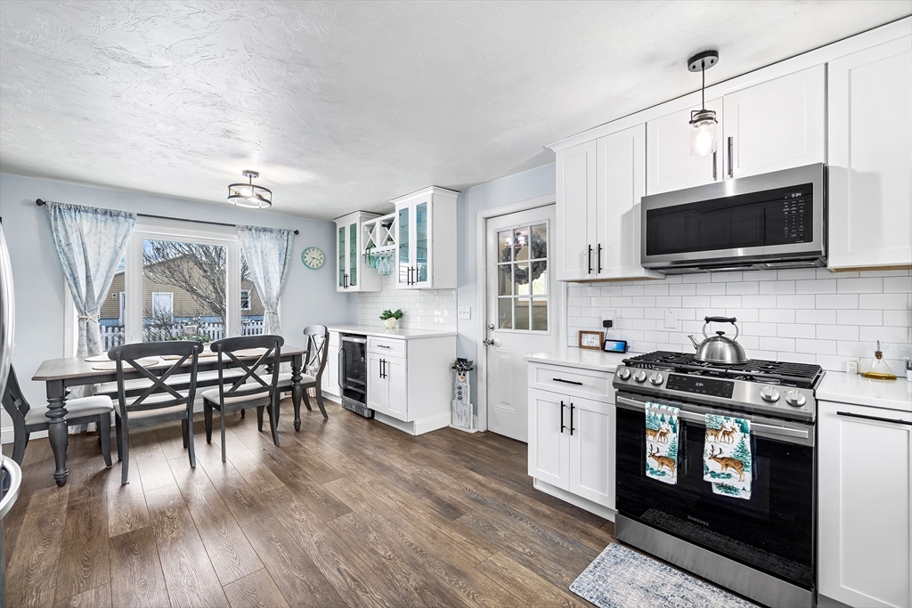 205 Sconticut Neck Road Fairhaven, MA 02719 - Photo 5 of 28 Gallery Image 5