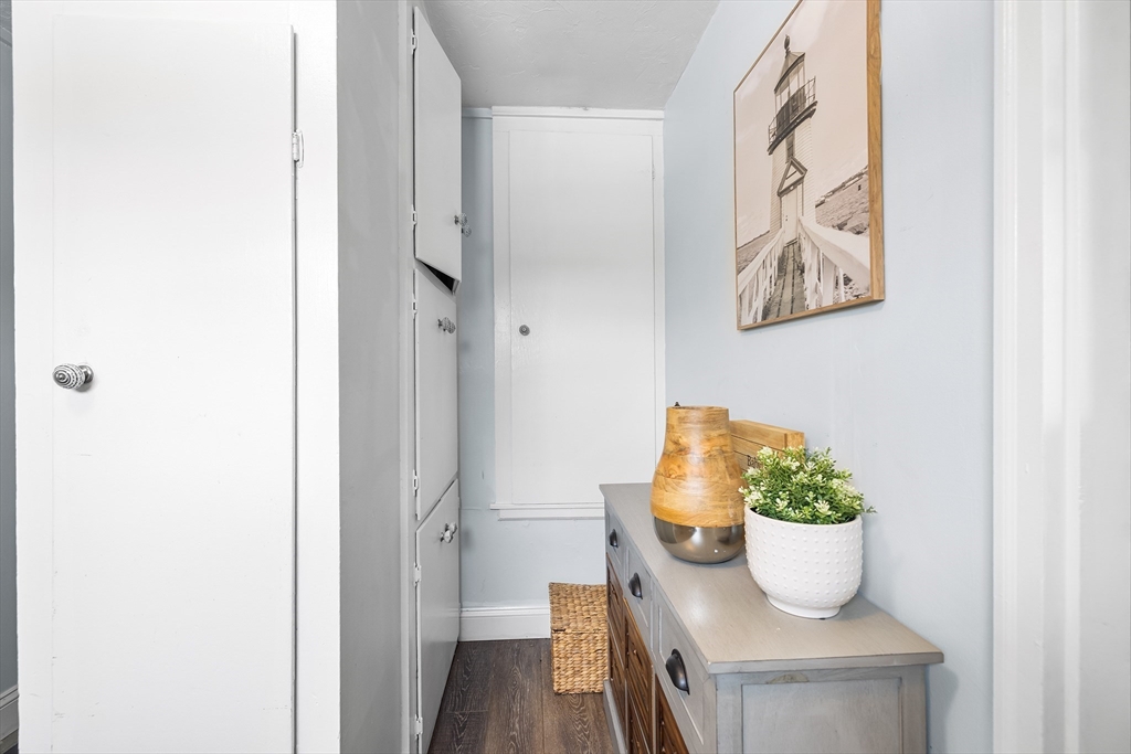 205 Sconticut Neck Road Fairhaven, MA 02719 - Photo 8 of 28 Gallery Image 8