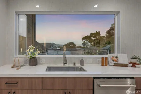 $1,388,000 | 89 Naples Street, San Francisco, CA 94112