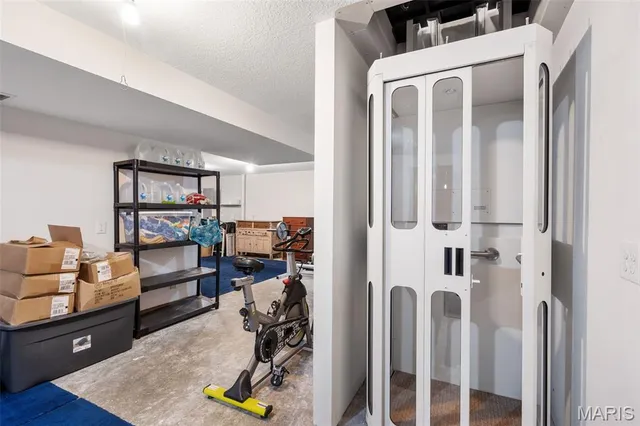 $725,000 | 514 Lakeside Manor Drive, Kirksville, MO 63501