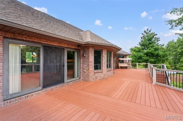 $725,000 | 514 Lakeside Manor Drive, Kirksville, MO 63501