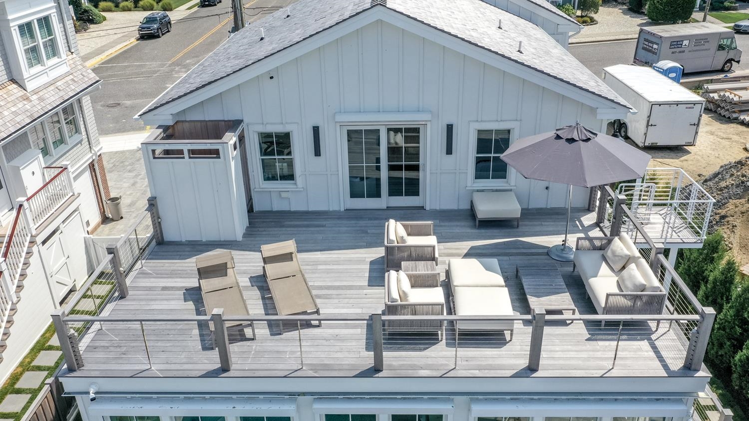 7708 Sunset Drive Avalon, NJ 08202 - Photo 28 of 37 a front view of house with yard
