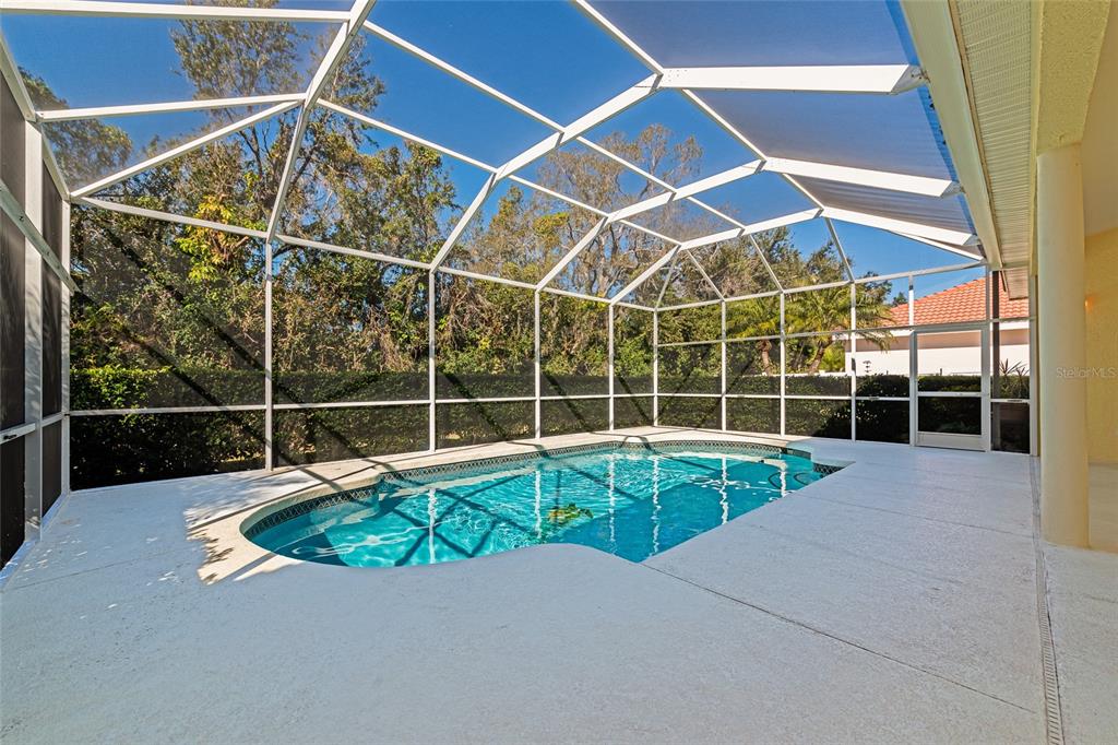 4726 Old Farm Road Sarasota, FL 34233 - Photo 32 of 39