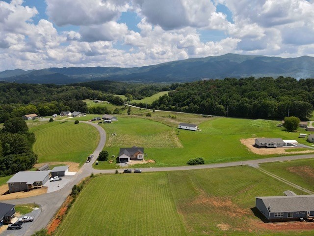 67 O'Neil Road Newport, TN 37821 - Photo 10 of 16