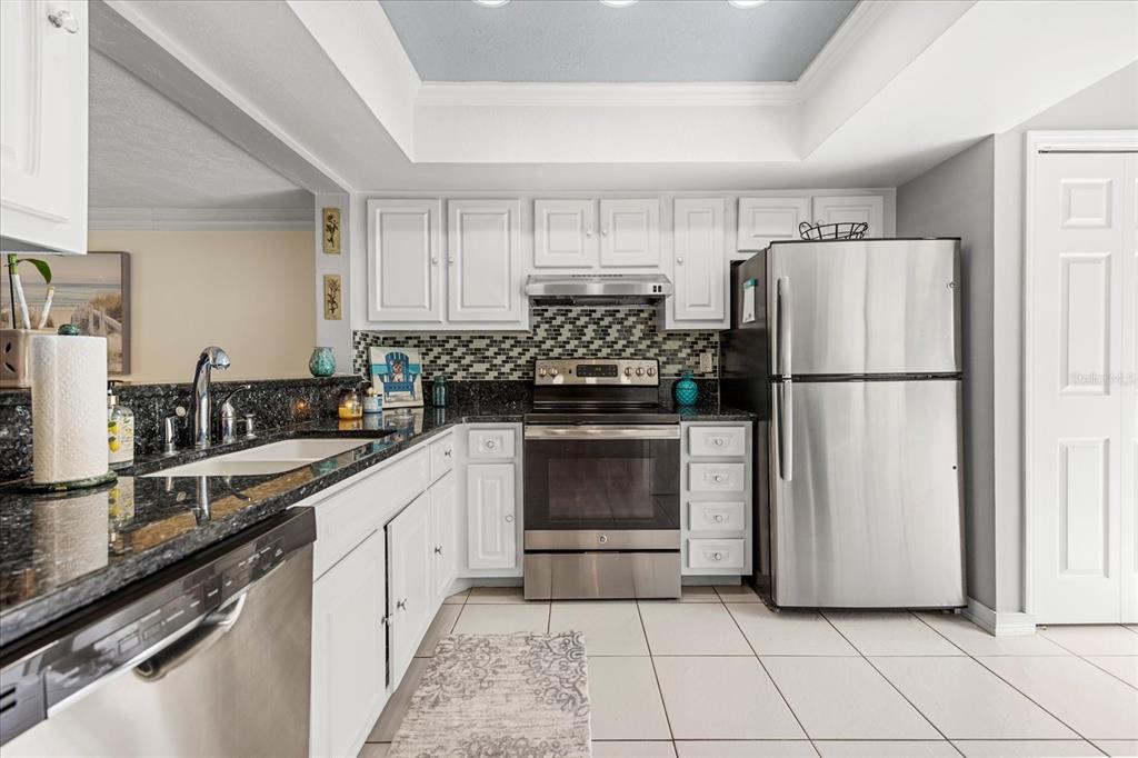 147 Olive Tree Circle, Unit 147 Altamonte Springs, FL 32714 - Photo 3 of 32