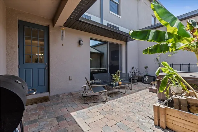 a view of backyard with cabin