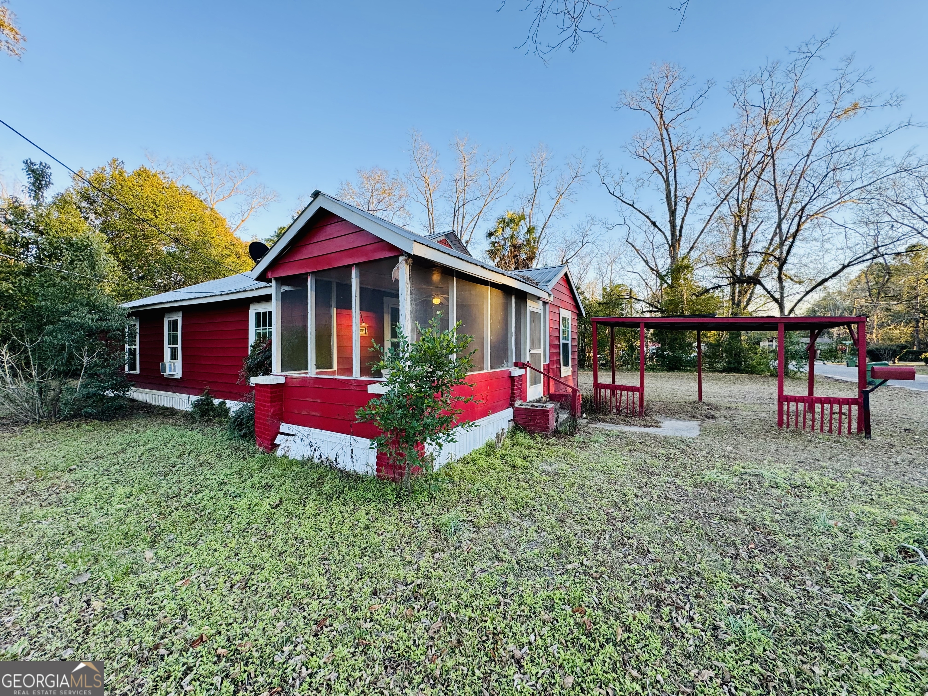 507 Poplar Street Adel, GA 31620 - Photo 3 of 36