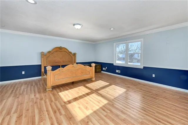 $399,900 | 1960 East Jamestown Drive, Olathe, KS 66062