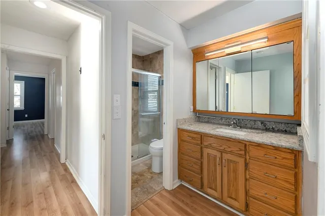 $399,900 | 1960 East Jamestown Drive, Olathe, KS 66062