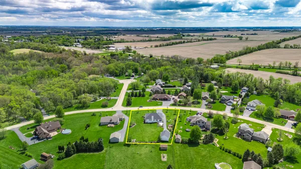 $498,900 | 8801 South Rood Road, Kingston, IL 60145