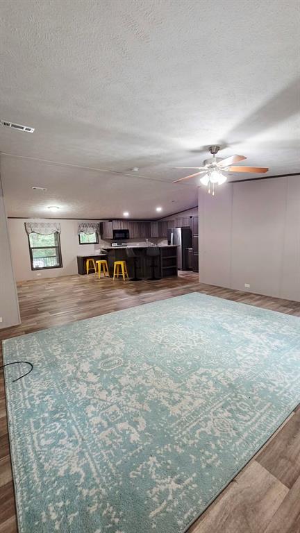 45 Bravo Road Pottsboro, TX 75076 - Photo 6 of 29 Living room