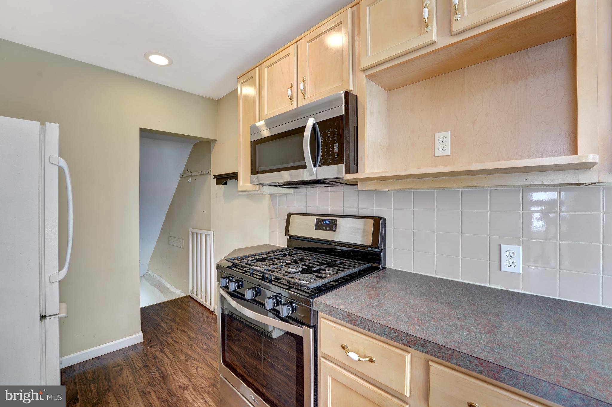 47 Greenhill Road Media, PA 19063 - Photo 11 of 26 Kitchen