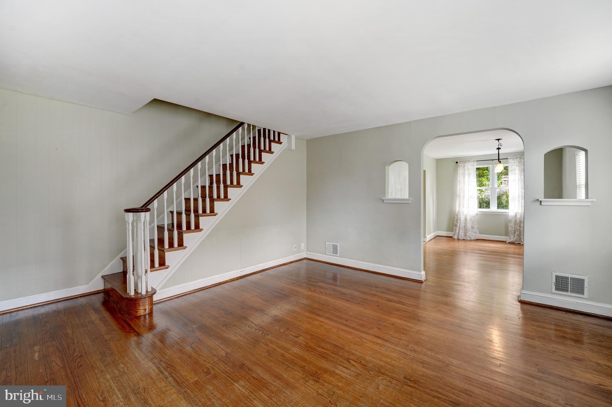 47 Greenhill Road Media, PA 19063 - Photo 6 of 26 Living Room