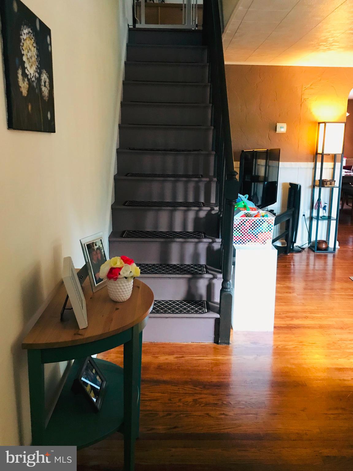 478 Jacksonville Road Hatboro, PA 19040 - Photo 3 of 22 Foyer