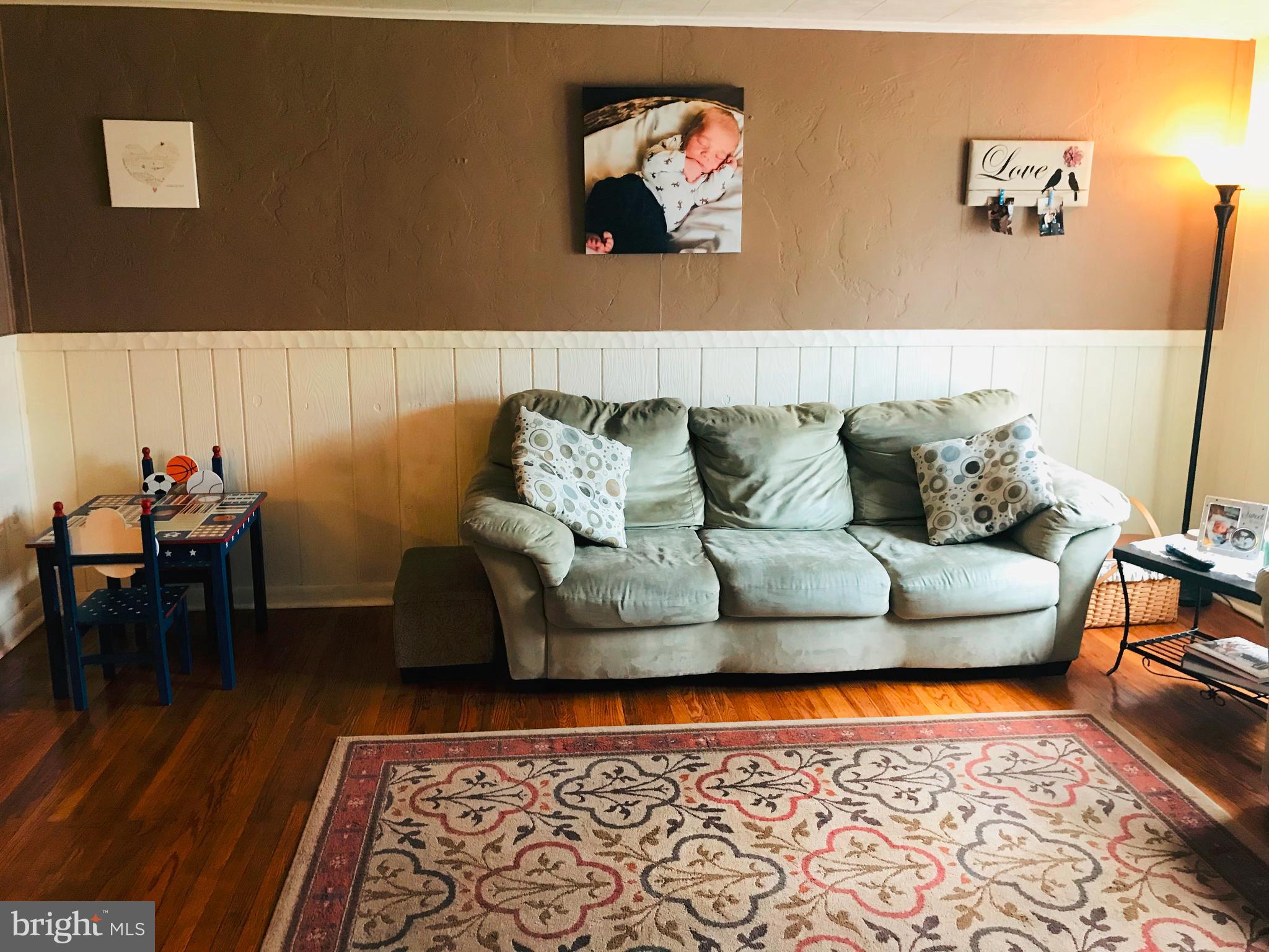 478 Jacksonville Road Hatboro, PA 19040 - Photo 5 of 22 Living Room