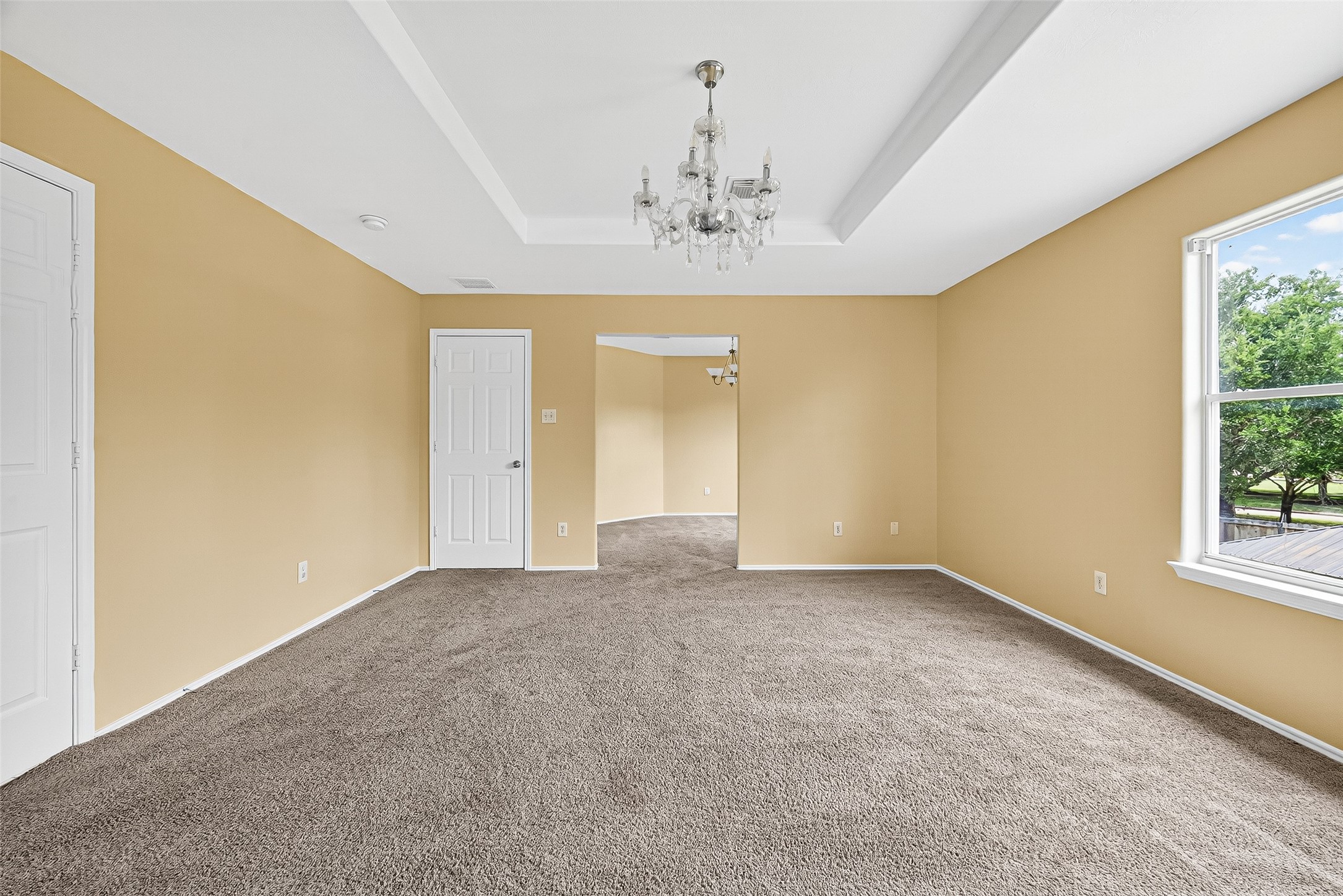 634 Hawthorne Pasture Road Rosenberg, TX 77471 - Photo 39 of 49 a view of an empty room with a window