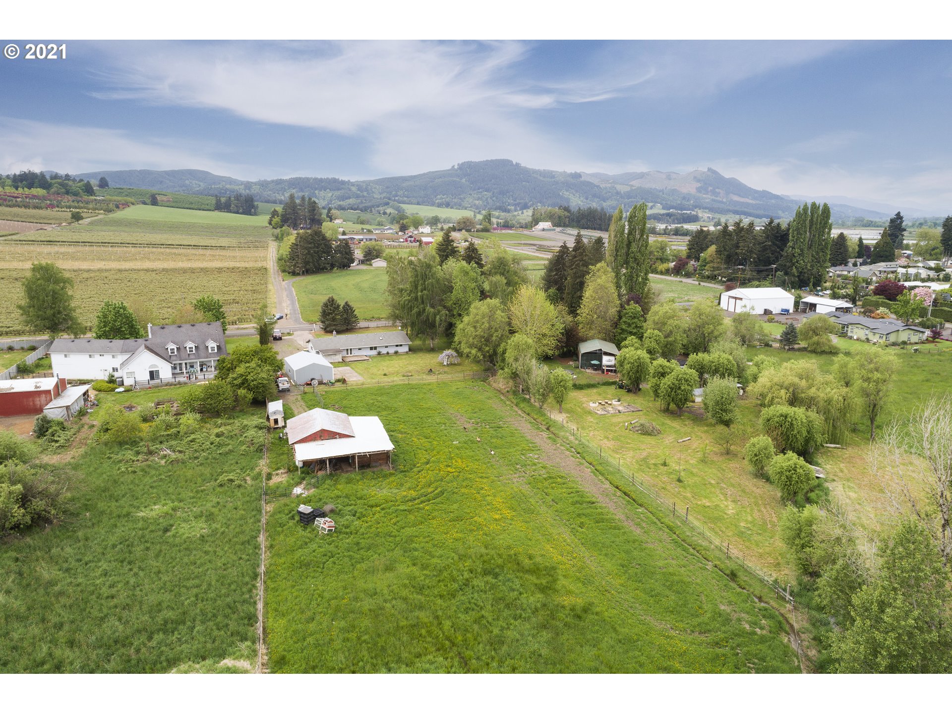 2266 Southwest Dilley Road Forest Grove, OR 97116 - Photo 28 of 32