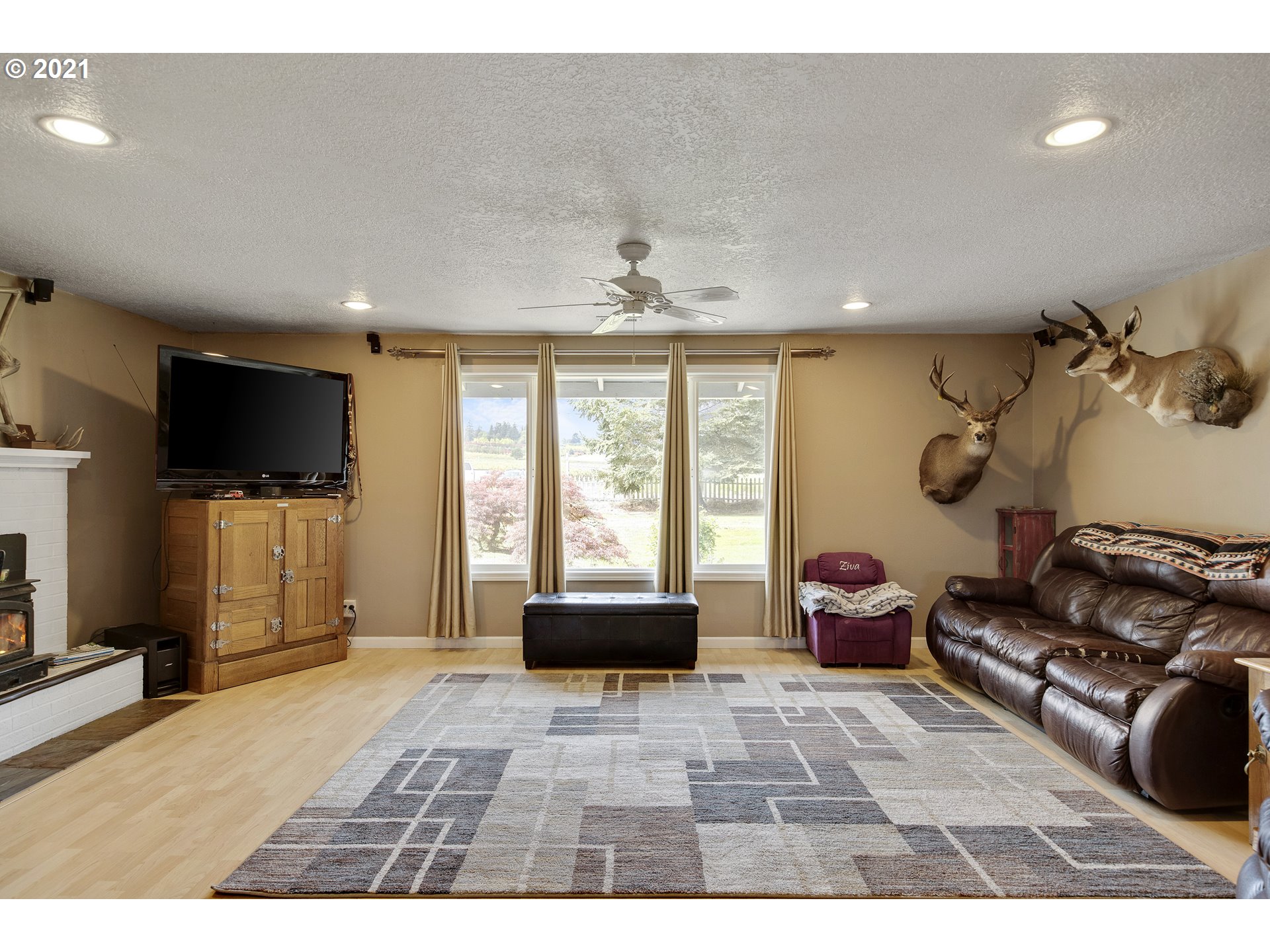 2266 Southwest Dilley Road Forest Grove, OR 97116 - Photo 7 of 32