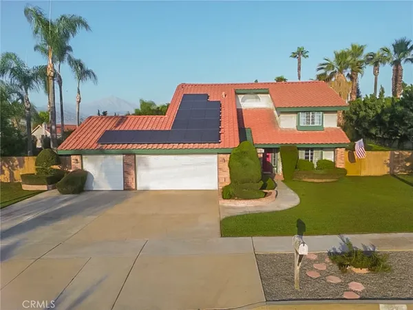 $749,990 | 123 South La Salle Street, Redlands, CA 92374
