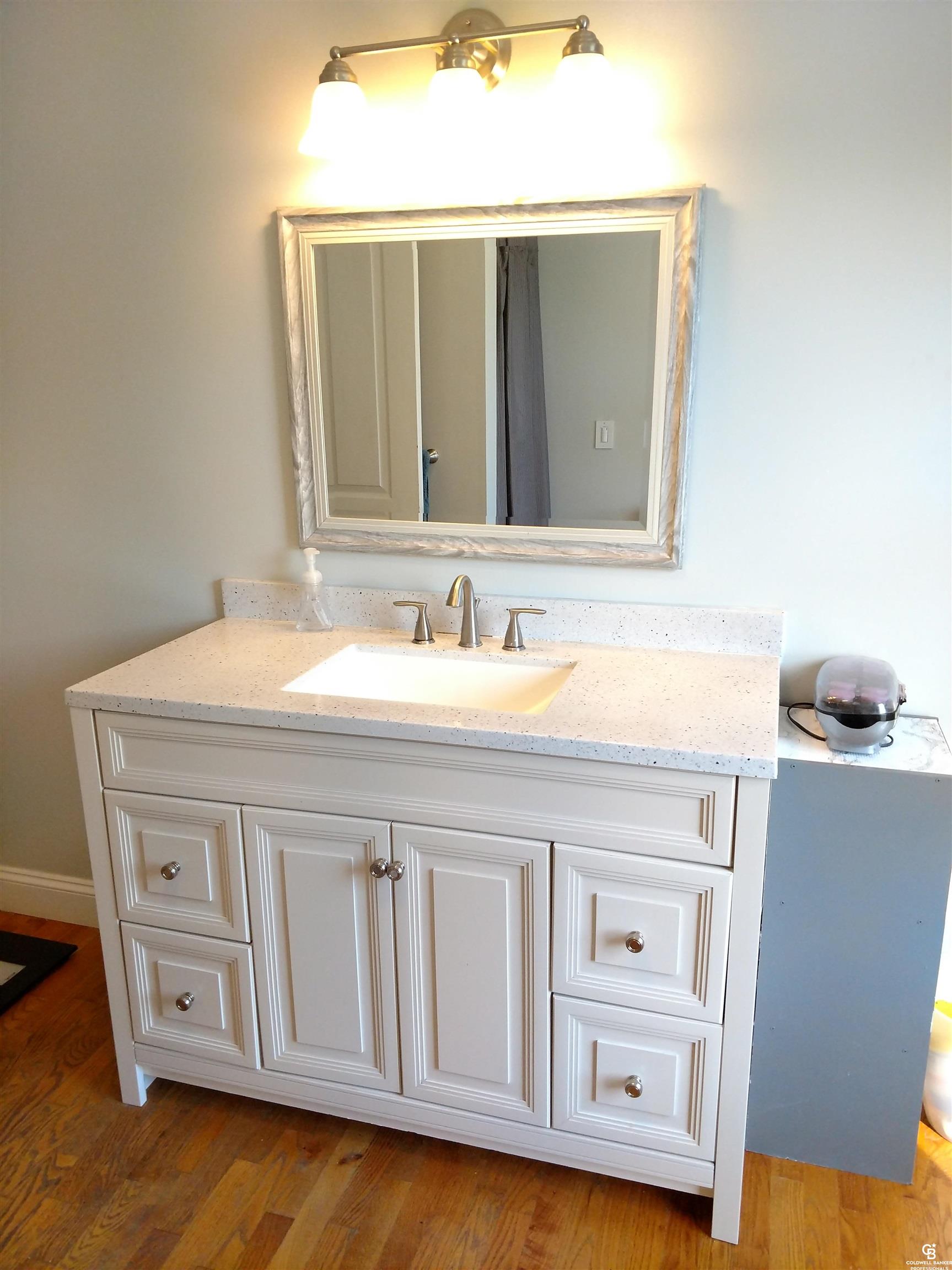1710 East Cronk Road Owosso, MI 48867 - Photo 10 of 26 50090110-9.JPG