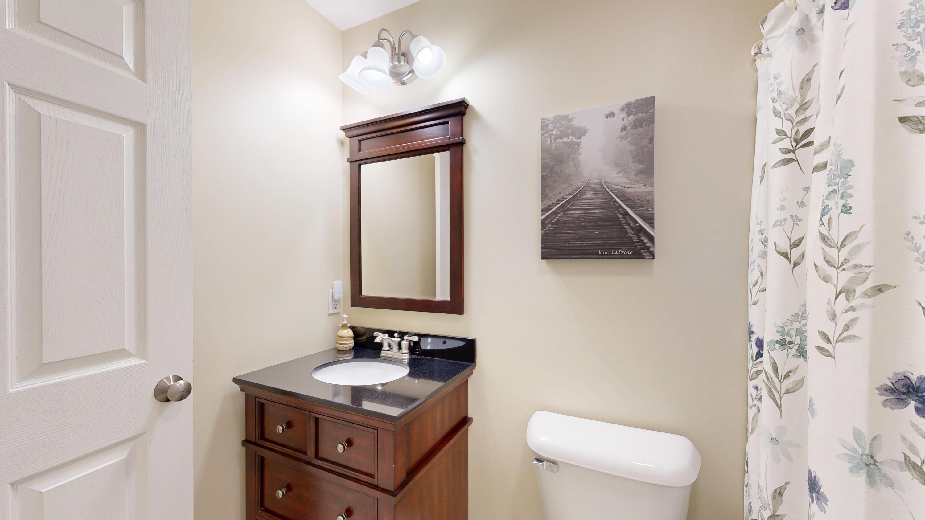 387 Mosher Road Gorham, ME 04038 - Photo 23 of 47 Bathroom