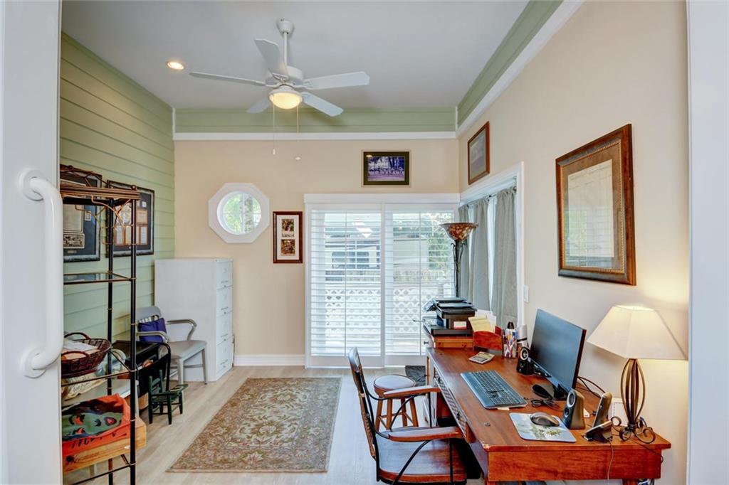 595 Southwest Harbor Street Stuart, FL 34997 - Photo 30 of 62 Gallery Image 30