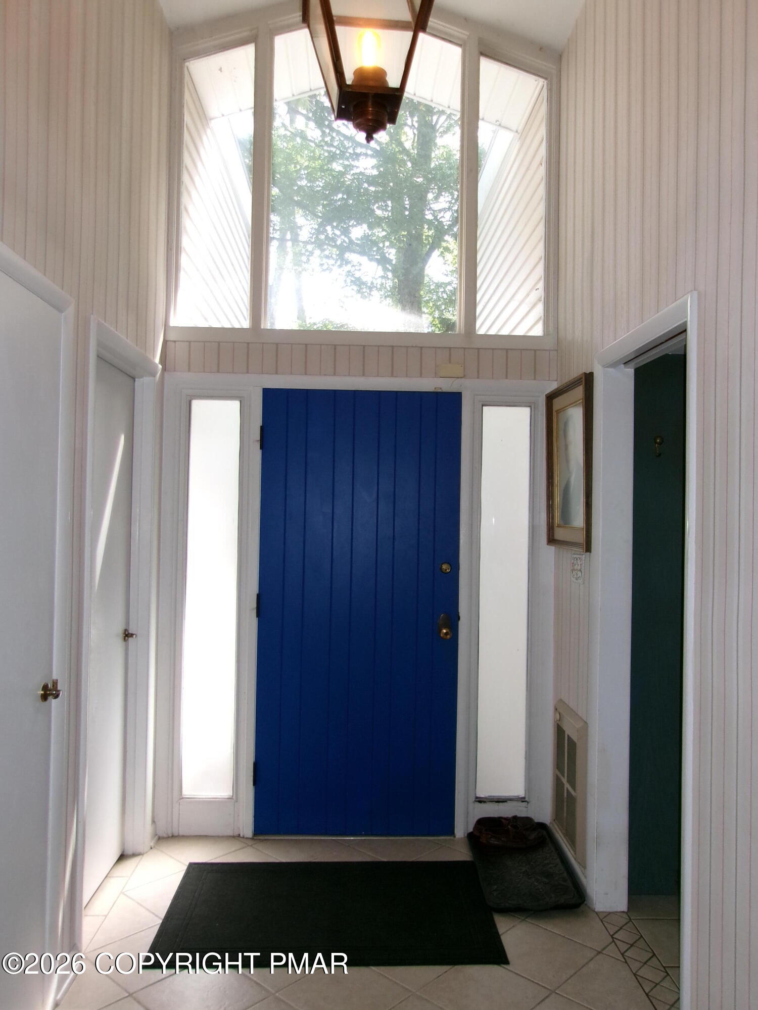 1231 Kilmer Road Tobyhanna, PA 18466 - Photo 17 of 86 foyer