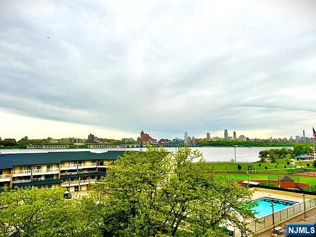 1203 River, Unit 5G Edgewater, NJ 07020 - Photo 2 of 34