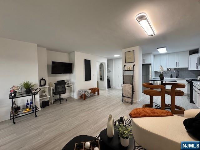 1203 River, Unit 5G Edgewater, NJ 07020 - Photo 7 of 34