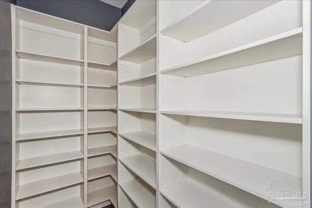 $7,275,000 | 7307 Gulf Boulevard, Navarre Beach, FL 32566