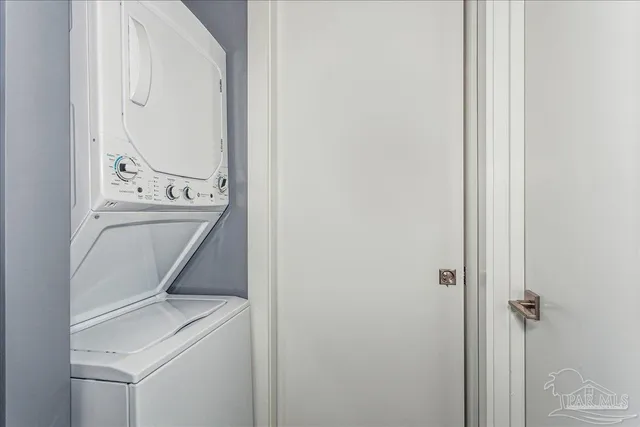 $7,275,000 | 7307 Gulf Boulevard, Navarre Beach, FL 32566