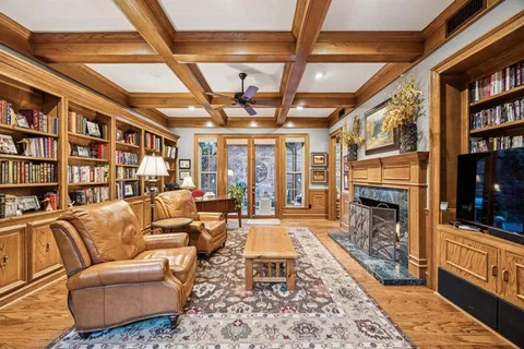 $1,730,000 | 3 Glenmeadow Court, Dallas, TX 75225