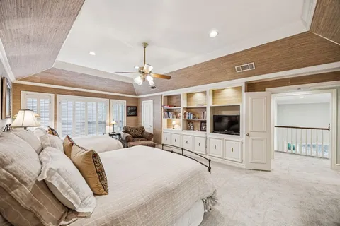 $1,730,000 | 3 Glenmeadow Court, Dallas, TX 75225