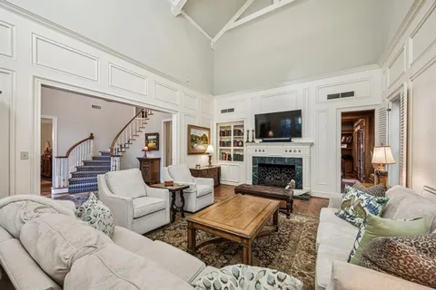 $1,730,000 | 3 Glenmeadow Court, Dallas, TX 75225